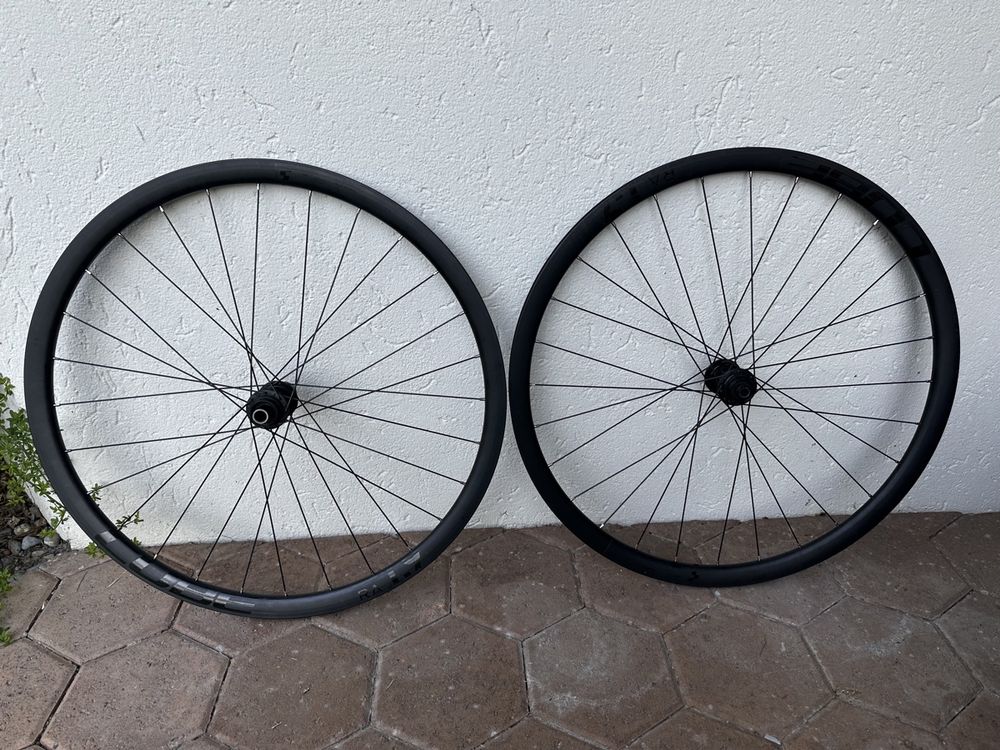 Cube Alexrims RA 1.9 700C Disc SV (Gebraucht) in Adliswil für CHF 60 ...