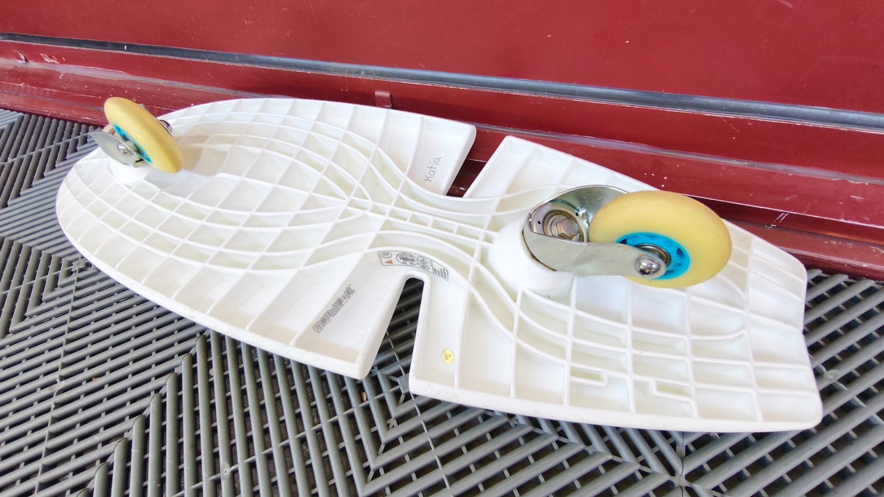 Skateboards: Razor Ripsurf Wave Board – Usato da Rapperswil SG venduto da Prion 1