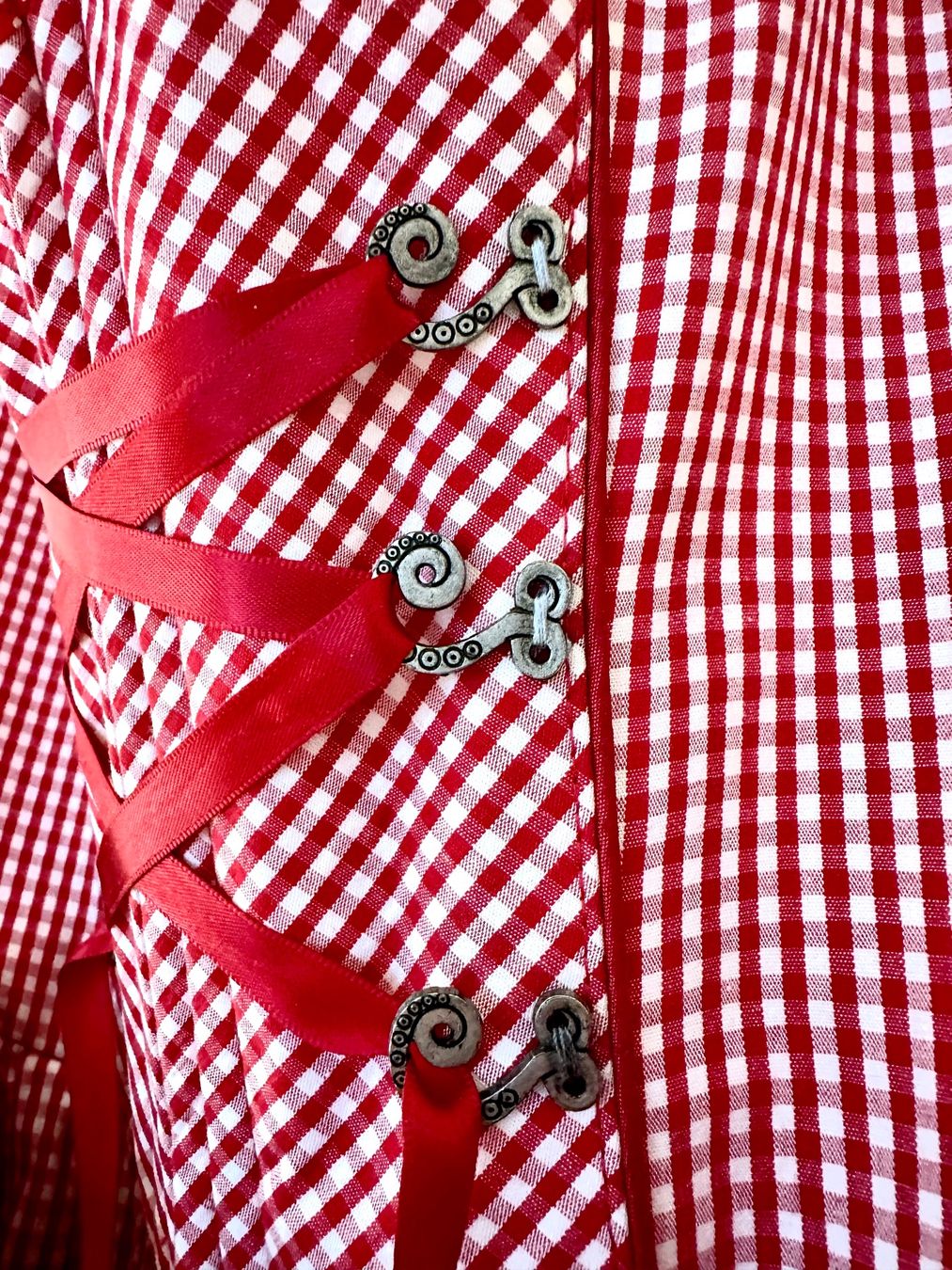 Krüger Vestiti: Oktoberfest Krüger Dirndl size 36 – Usato da Basel venduto da and_9pj9 3
