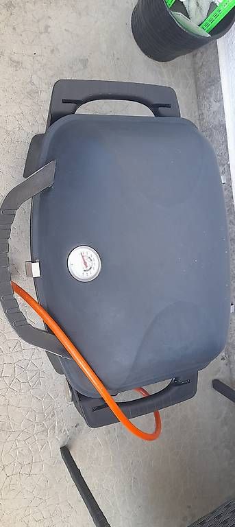 Griglie: Barbecue a gaz a vendre – Usato da gimel venduto da costa-paulo 2