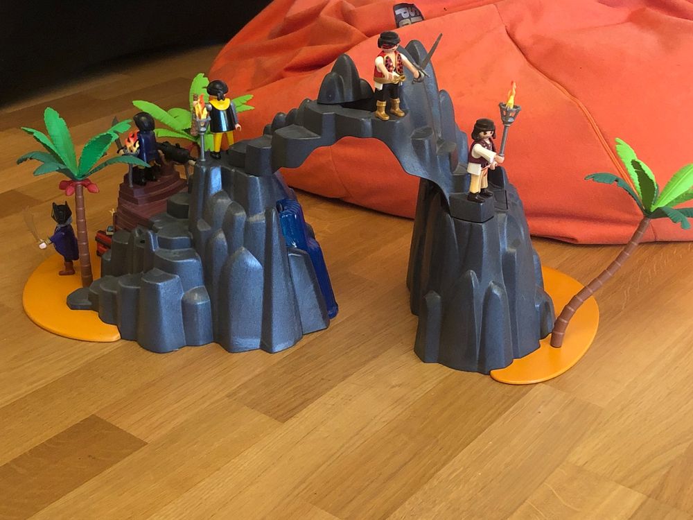 Attraktive Playmobil Piraten Insel (Gebraucht) in Hittnau für CHF 5 ...
