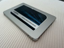 SSD Crucial 2.5-Zoll Solid State Drive guter Zustand 2.5“