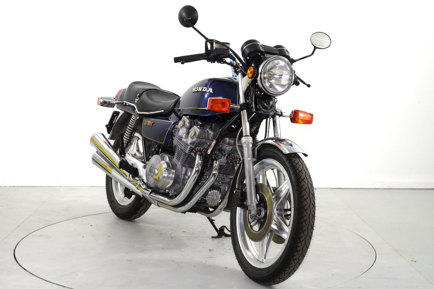 Honda Strada: Honda RC 01 / CB 750 – Usato da Winterthur venduto da MCW 2