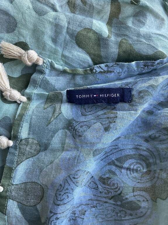 Tommy Hilfiger Foulard & Sciarpe: Tommy Hilfiger Tuch – Nuovo (secondo la descrizione) da Rigi Kaltbad venduto da sonnenbaum 2