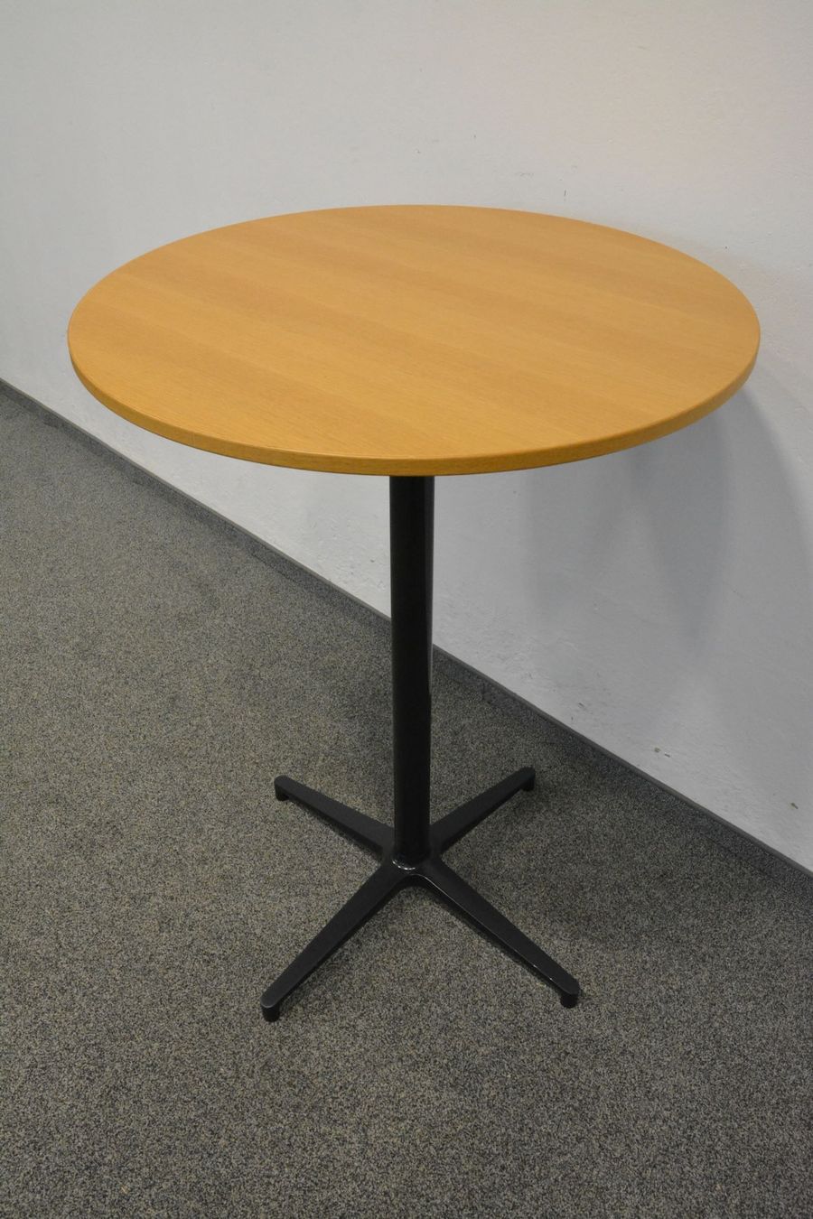 Vitra Tavoli: Vitra Bistro Table Stehtisch – Usato da Schönenwerd venduto da mcofficeshop 2