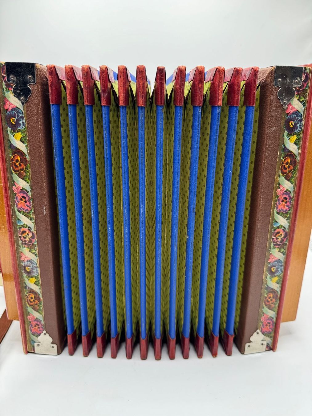 Strumenti musicali: Handörgeli Adolf Bühler Willisau, Handharmonika antik – Usato da Sachseln venduto da BONATI01 4