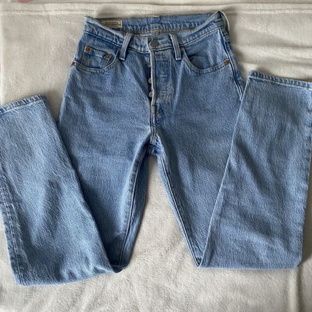 Levi’s 501 Jeans 23x27