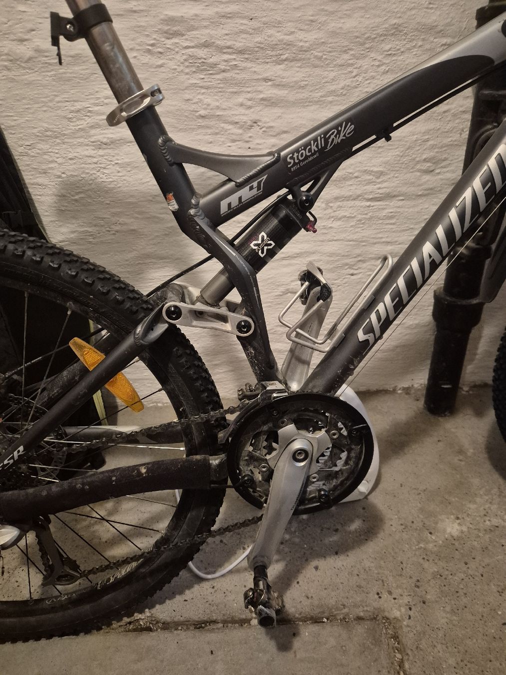 Specialized Biciclette: Specialized Fully Mountainbike – Usato da Winterthur venduto da Brand_An 1