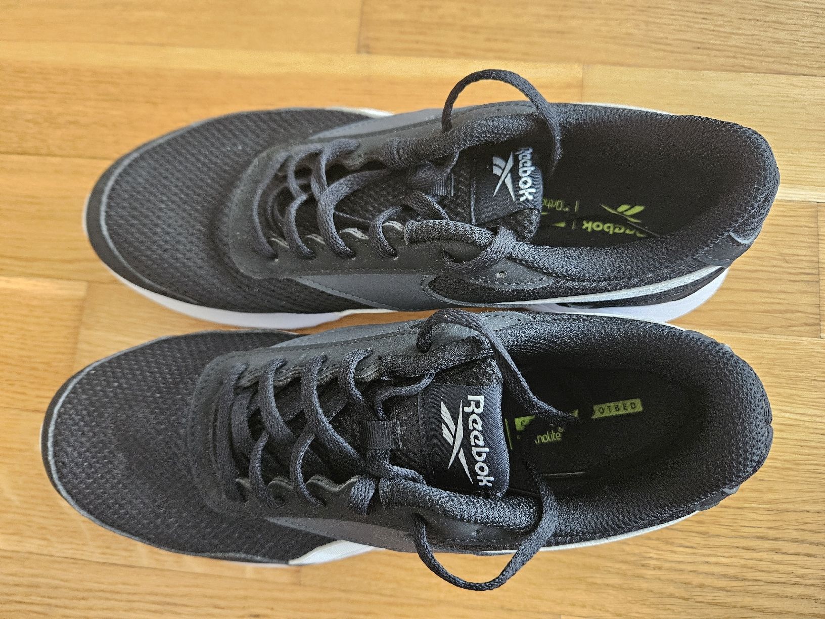 Reebok Herrenschuhe: Reebok Turnschuhe,  Grösse 42.5 – Gebraucht aus Baden von sst_hpf6 1