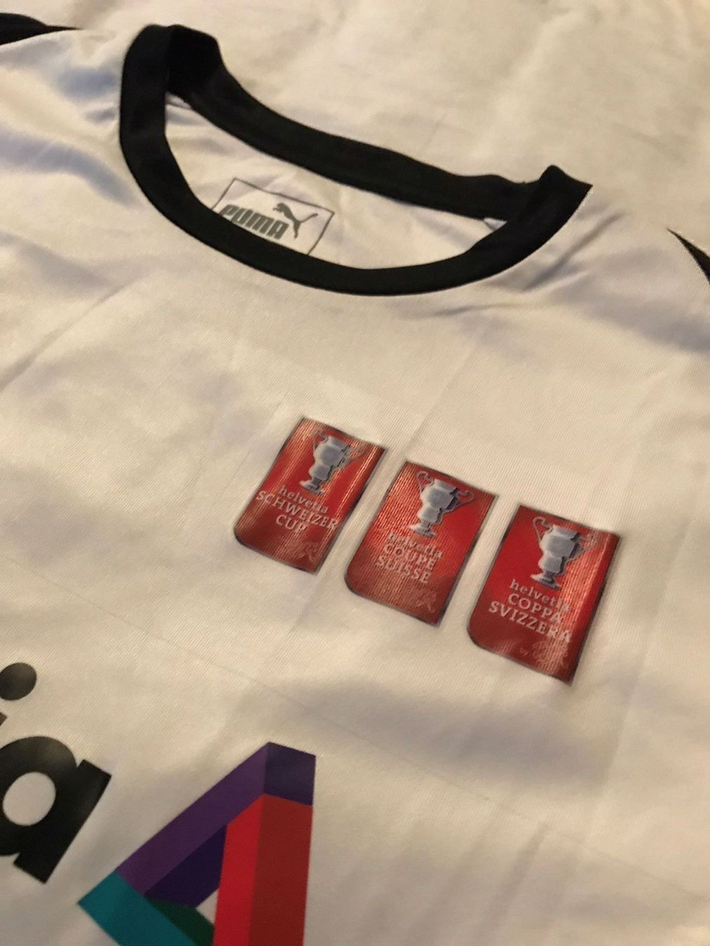 T-shirt: Helvetia Schweizer Cupfinal Shirt 152 – Usato da Zürich venduto da engebrunau 1