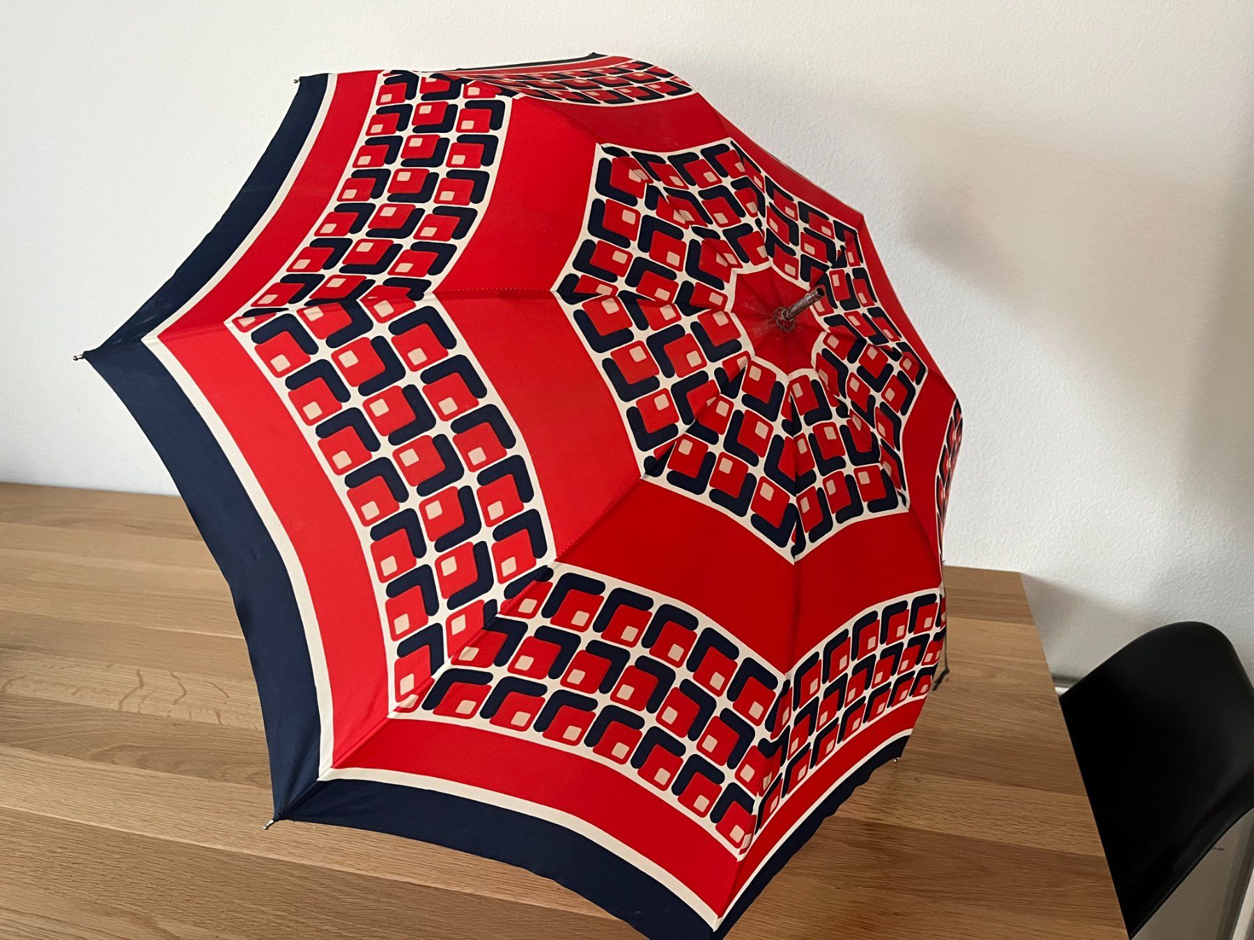 Parapluies: Regenschirm 70er Jahre – D'occasion à Fällanden par iichhalt
