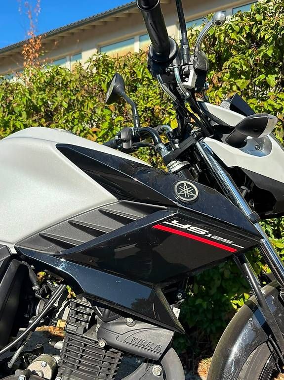 Yamaha Strada: Yamaha YS125 – Usato da Fehraltorf venduto da mar_c8pq 1