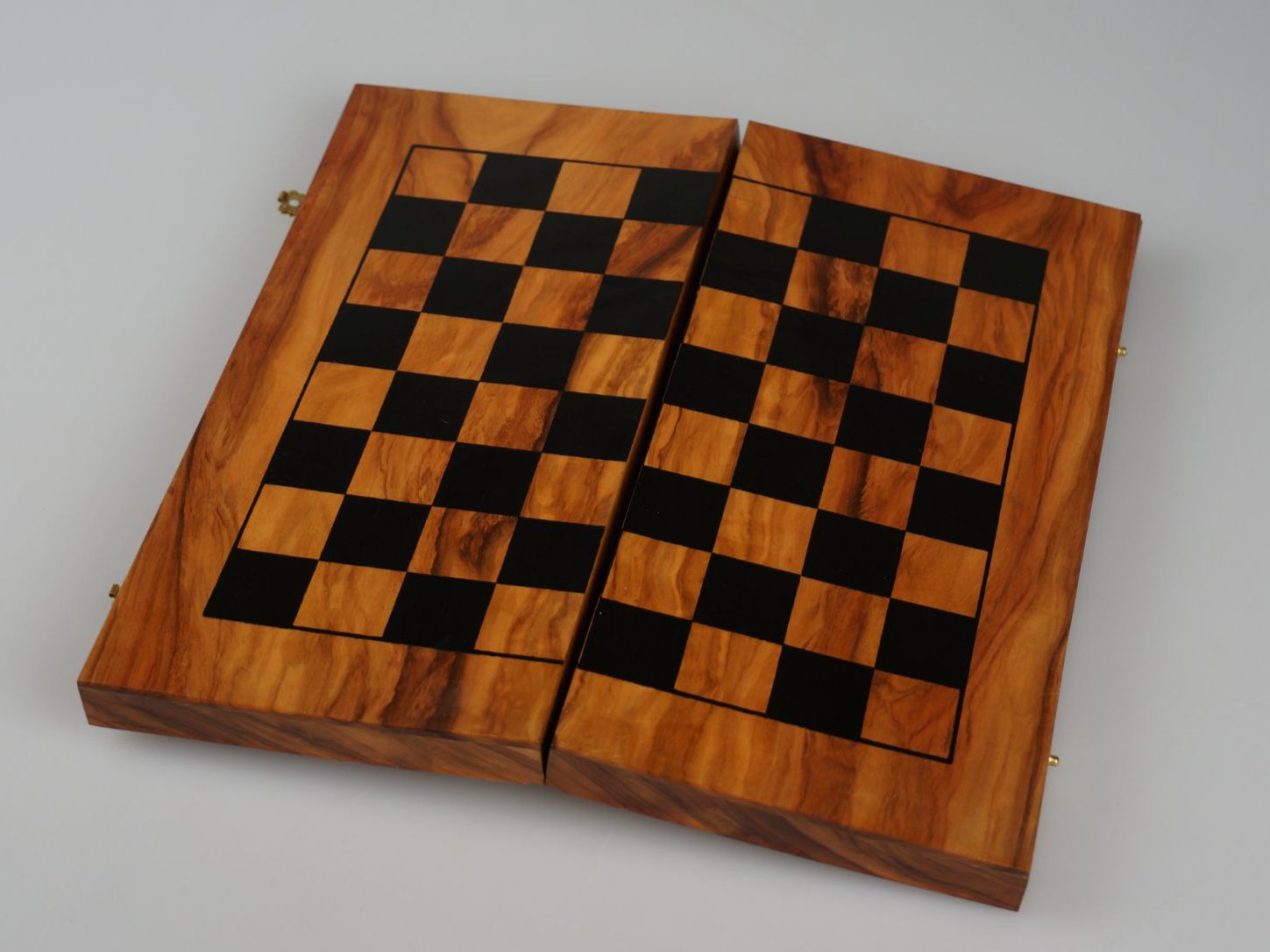 Giochi: Aufklapbares Mini-Schachbrett 10" – Usato da Rüti ZH venduto da Restwert_Rueti_ZH 4