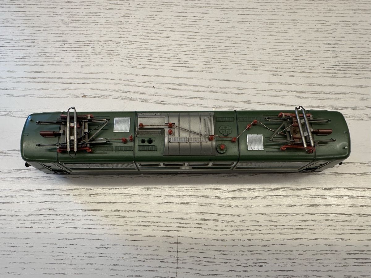 Märklin Modelleisenbahnen: Märklin 3057 DB BR 151 – Gebraucht aus Lupsingen von New-Haven 4