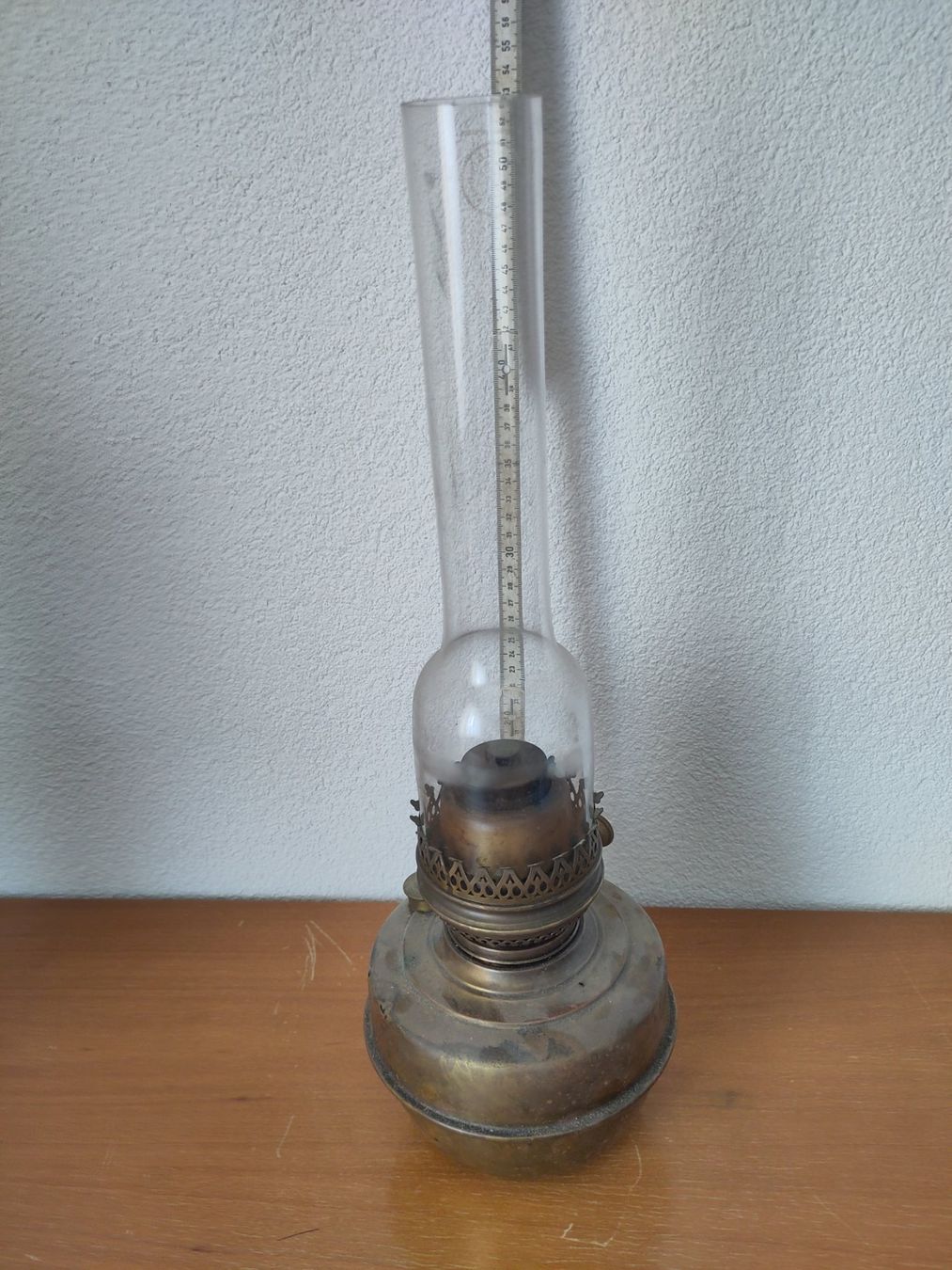 Lampade: Grosse antike und gut erhaltene Petrollampe – Usato da Oberbüren venduto da EBMA01