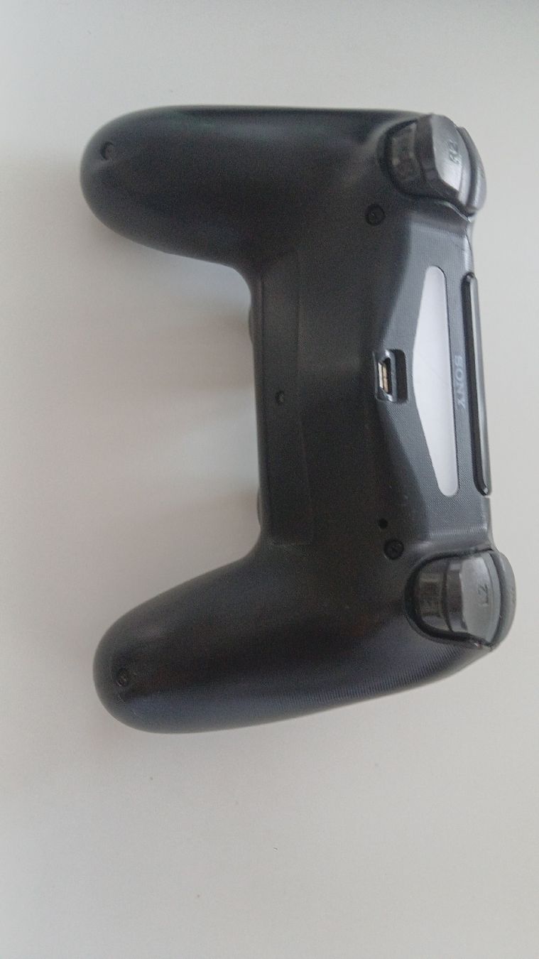 Sony Controller: Sony PS4 controller – Usato da Grenchen venduto da Nathaniel74 1