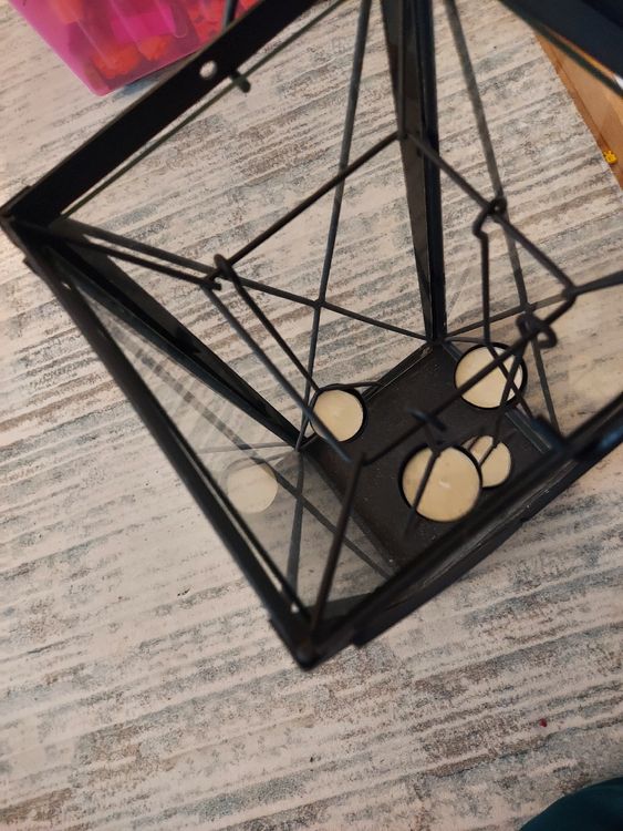 Lanternes: Windlicht Laterne Schwarz Metall Glas für 4 Teelichter – D'occasion à Glattpark(Opfikon) par Uthyla 1