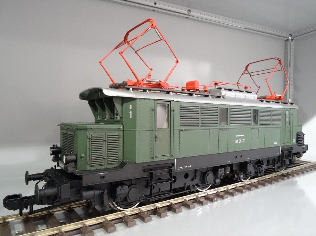 Märklin 54293 E-Lok E144 grün mfx ESU Loksound Spur1 (Gebraucht) in ...