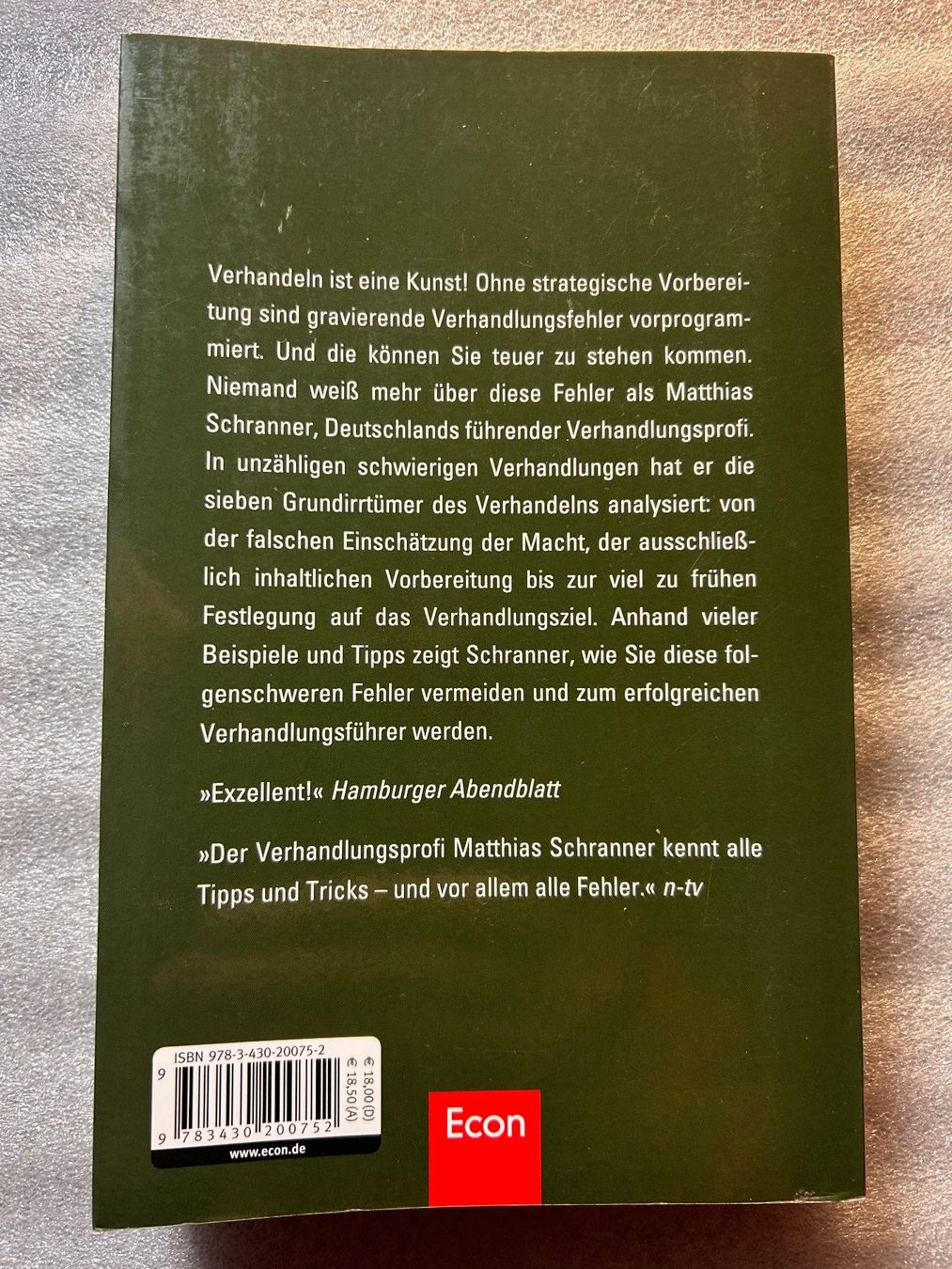 Libri: Matthias Schraner: Teure Fehler - 9. Auflage 2019 – Usato da La Chaux-de-Fonds venduto da jacq_LaTsch0 1