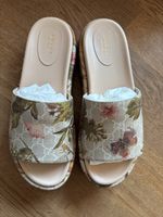 Gucci Slides