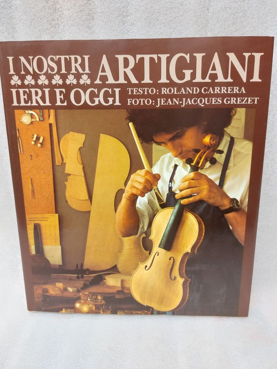 Libri: Libro "I Nostri Artigiani Ieri e Oggi" – Usato da Pambio Noranco venduto da TREBORLOP
