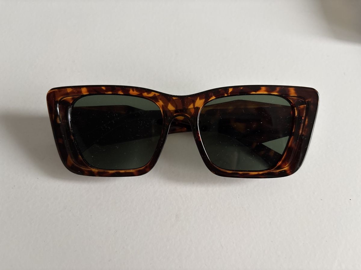 Occhiali & Lenti: Sonnenbrille gross Leopardenmuster – Nuovo (secondo la descrizione) da Fislisbach venduto da secondhandF