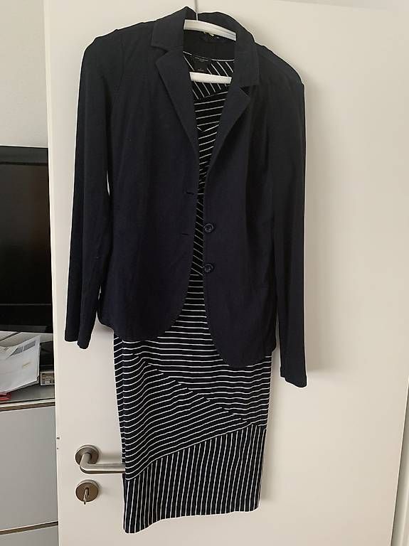 Vestiti: Kleid mit Blazer Comma – Usato da Murten venduto da bea_n5yn