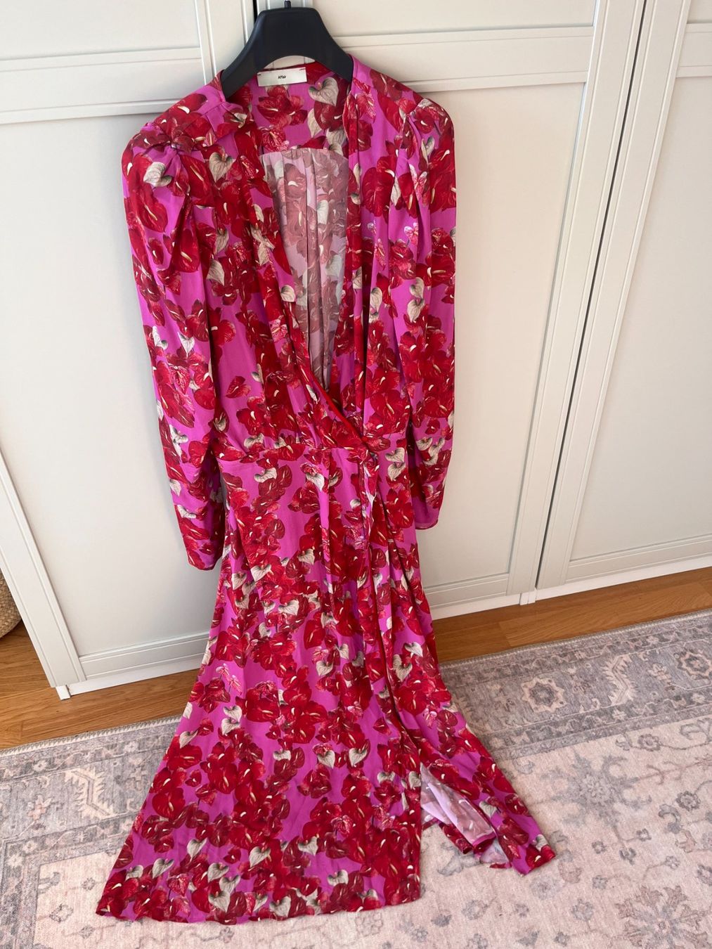 Vestiti: Rot Rosa langes Viskosekleid – Usato da Glattpark(Opfikon) venduto da pau_w672 6