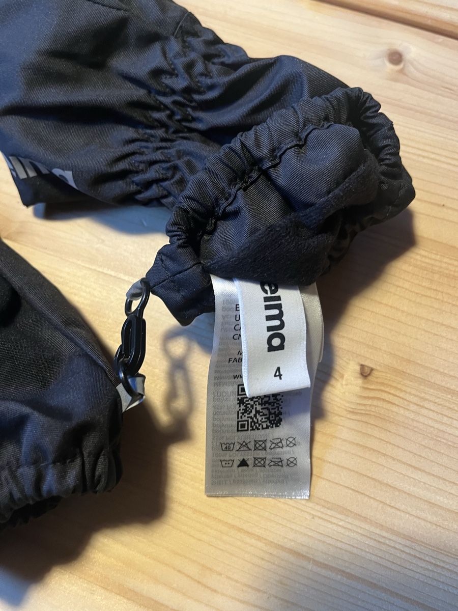 Reima Guanti: Reima Handschuhe Gr. 4 – Nuovo (secondo la descrizione) da Adelboden venduto da Jestil20 2