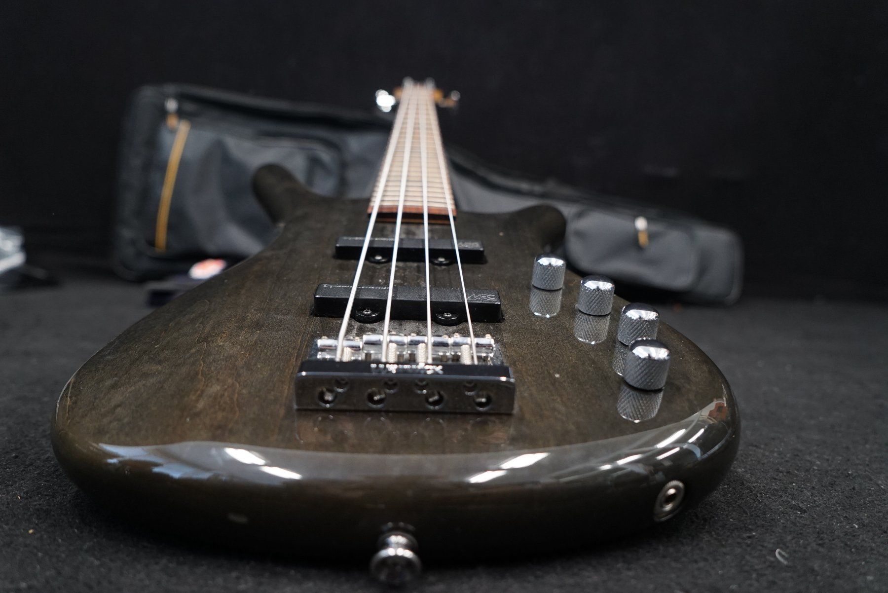 Musikinstrumente: Warwick RockBass Corvette Basic, 4-String Nirvana Black 2005 – Gebraucht aus Ortschwaben von Musictrade 1