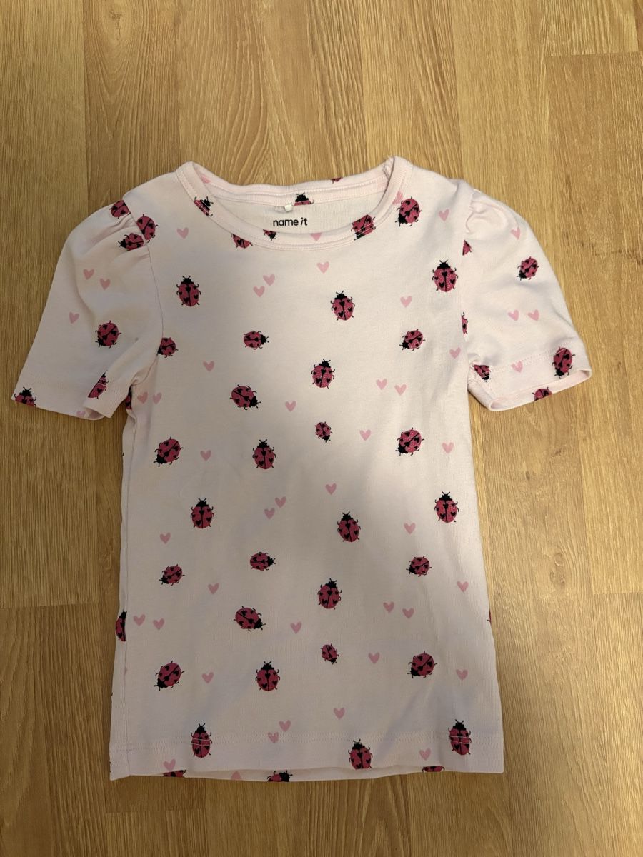 Name It Blouses, T-shirts & Tops: NOCH BIS DIENSTAG: Name It Shirt 104 – Neuf (Voir description) à Cham par ZG_Cham