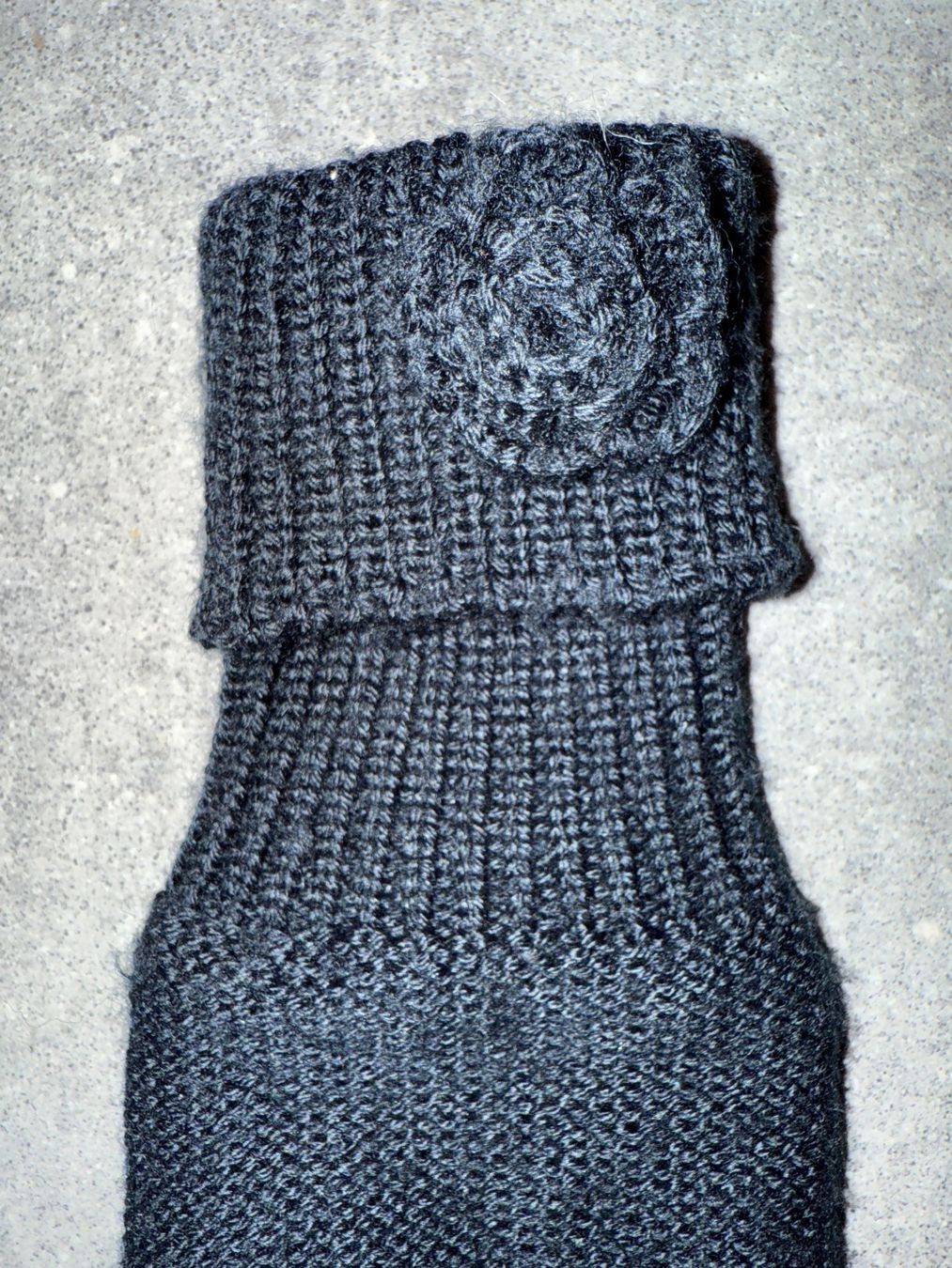 Jacadi Guanti: Winter Handschuhe Blumen Mädchen ca. 22 cm lang Paris – Usato da Niederbüren venduto da funkel06 1