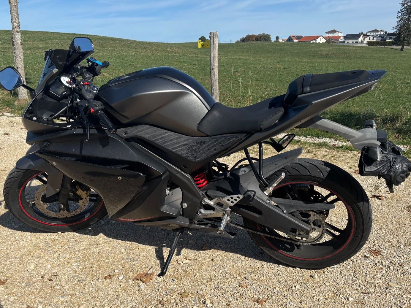 Yamaha Strasse: Yamaha R125 2013 – Gebraucht aus Les Bois von Jojo710 2