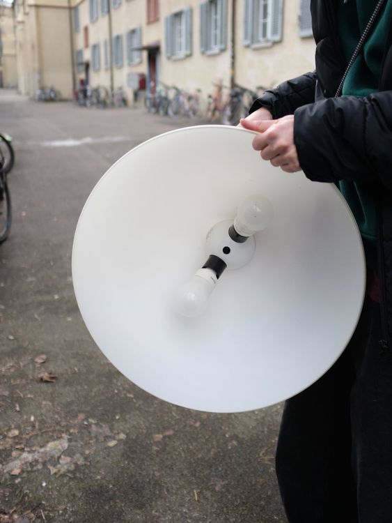 Oluce Lustres & lampes de plafonds: Pendelleuchte Sonora von Oluce in Opalglas | 50cm – D'occasion à Zürich par Soschi-25 2