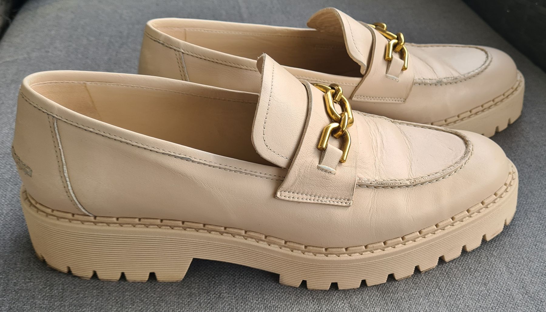 Massimo Dutti Scarpe da donna: Massimo Dutti Damen Schuhe gr 41 – Usato da Nebikon venduto da Draga25 1