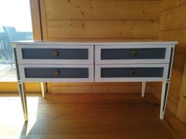 Console / commode basse 4 tiroirs, blanc & bleu-gris