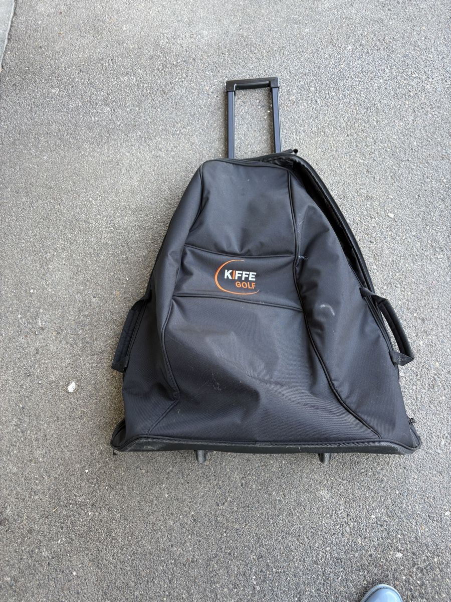 Borse: Kiffe Golf Tasche mit Rollen und Griff schwarz gebraucht – Usato da Wollerau venduto da Smile4you 2