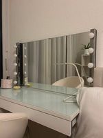Schminktisch mit Schubladen, Glaseinlage, Beleuchtungen