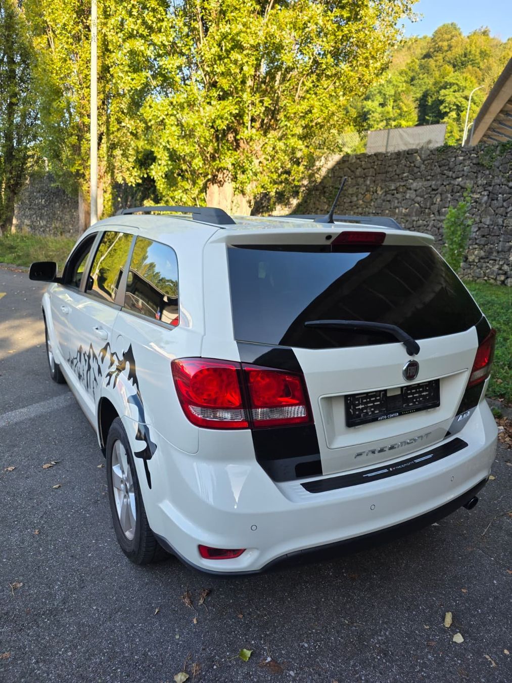 Fiat Automobili: Fiat Freemont 2.4 – Usato da Yverdon-les-Bains venduto da MotoFactory. 8