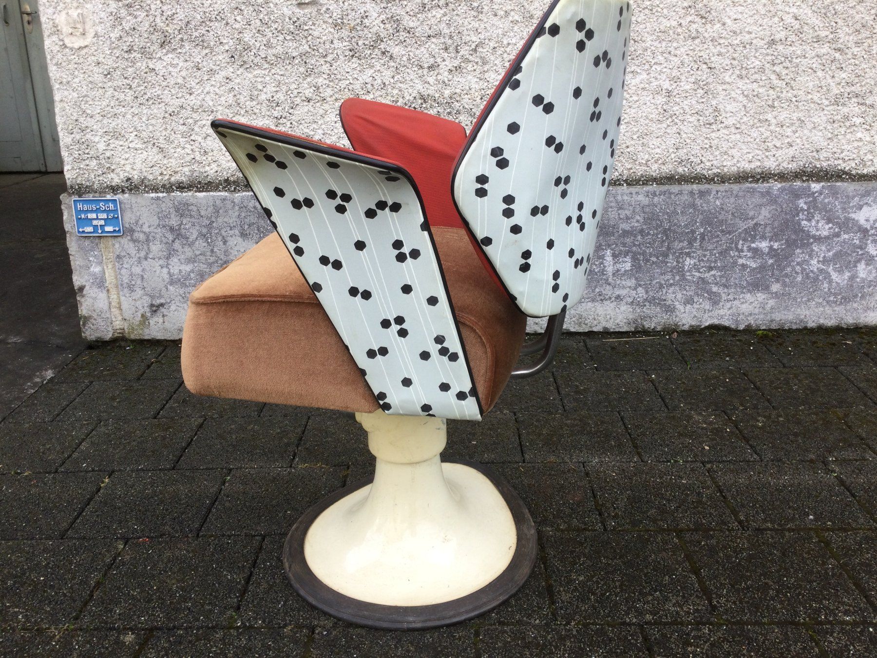 Sedie: Gebrauchter Mid-Century Coiffeur oder Friseurstuhl – Usato da Wangen SZ venduto da kuriosum12 3