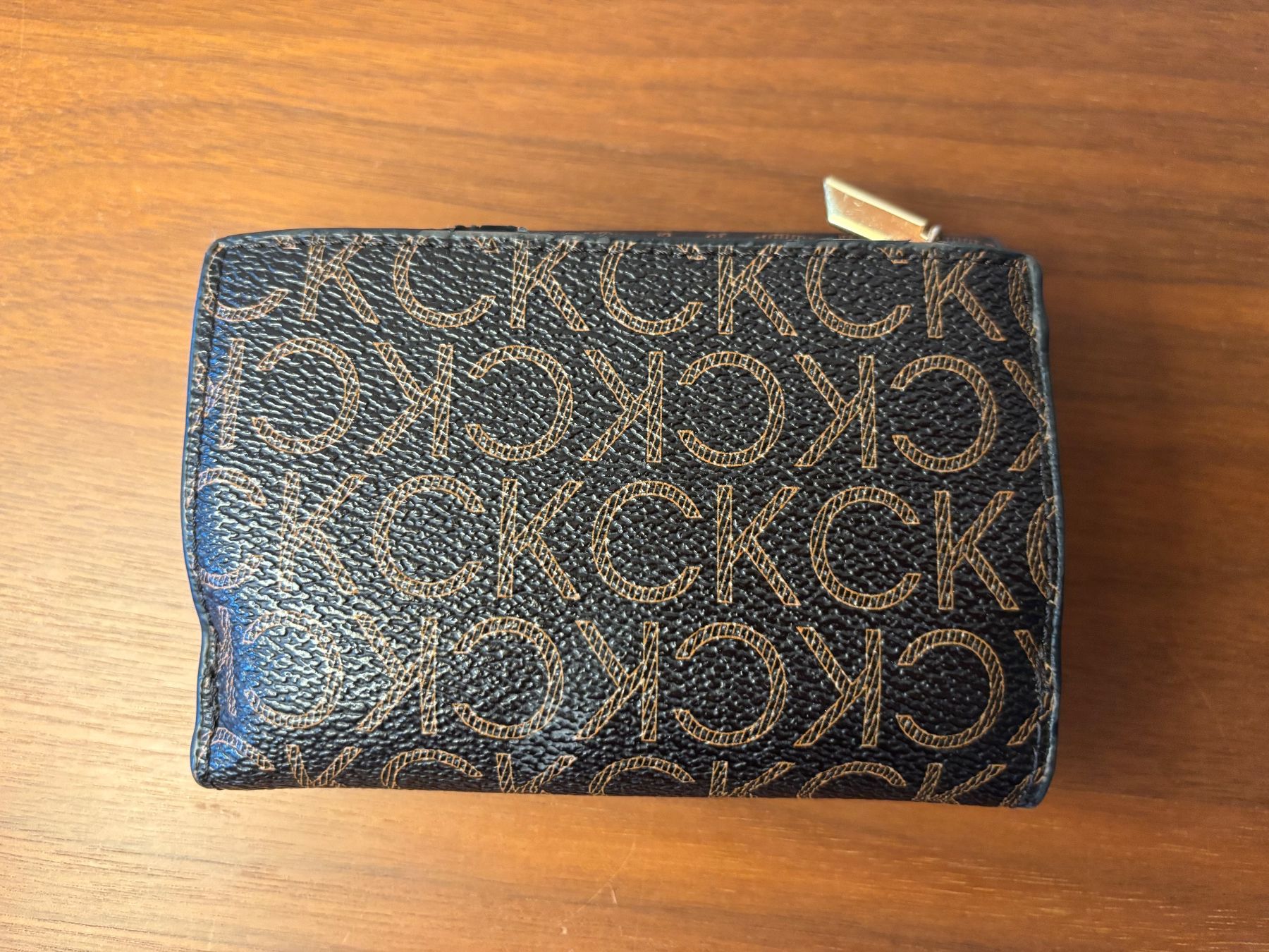 Calvin Klein Portemonnaie: Calvin Klein Portemonnaie – Gebraucht aus Büsserach von vimeco.43 1