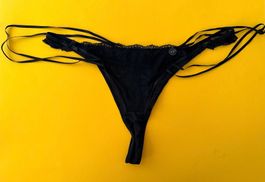HUNKEMÖLLER, String FLEUR, Grösse XXL, Farbe Schwarz