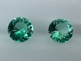 SMARAGD Pair  bläulich/grün   4mm    0.36cts   Ural-Sibirien
