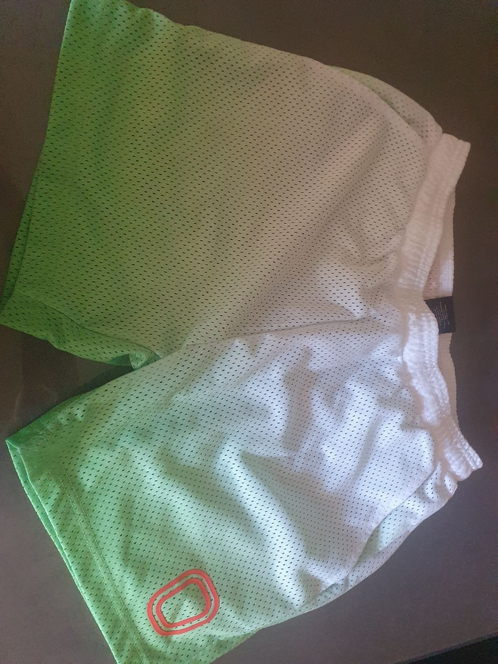 Pantaloni: Overtime Basketballshorts s – Nuovo (secondo la descrizione) da Muttenz venduto da Ela_Manu