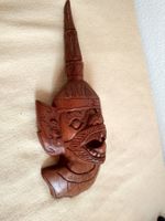 Handgeschnitzte Wandmaske aus Holz, Thailand, Vintage.