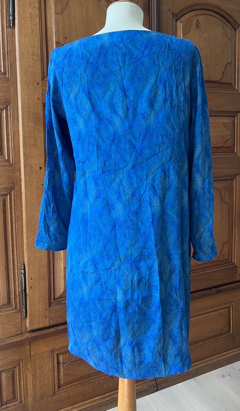 Vestiti: royalblaues Seidenkleid – Usato da Aesch BL venduto da Sam-3 1