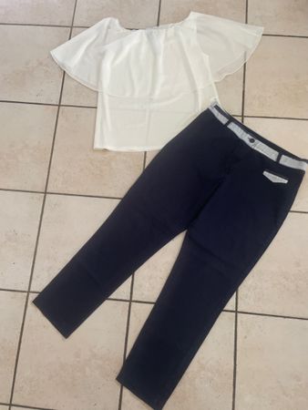 Leichte Sommerhose, Gr. M, Dunkelblau mit weissem Top OVS