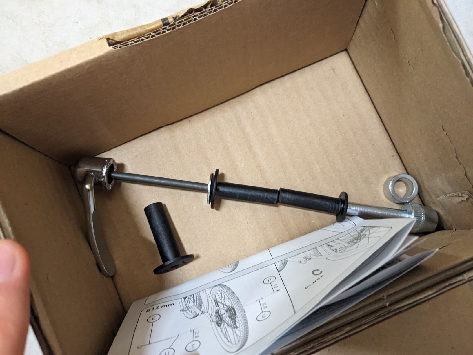 Hometrainer: home trainer thru axle adaptor – Nuovo e nell'imballaggio originale da Chavannes-près-Renens venduto da arn0k 1