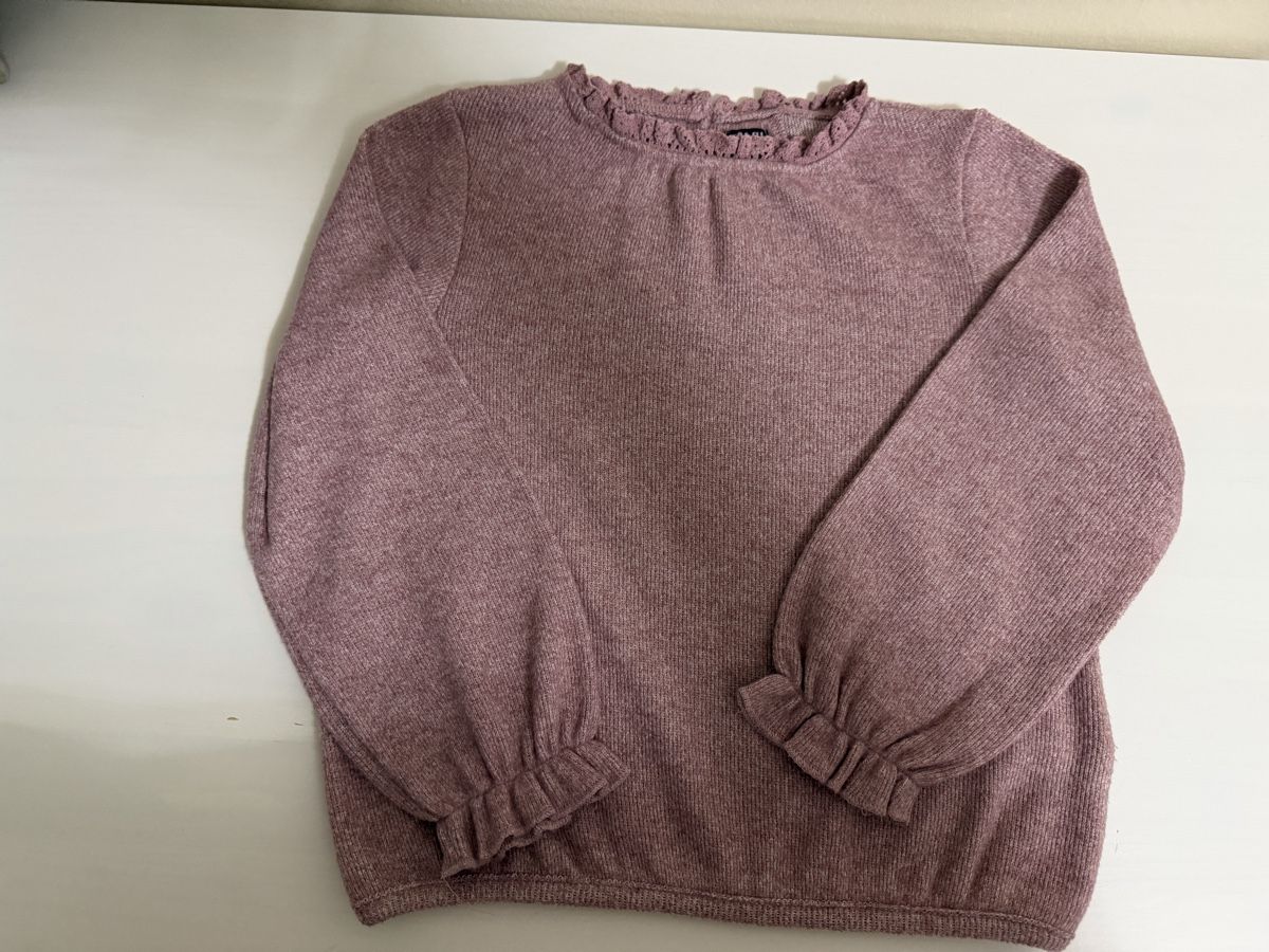 Pulls et sweat-shirts: Mädchen Pullover – Neuf (Voir description) à Basel par Su.el