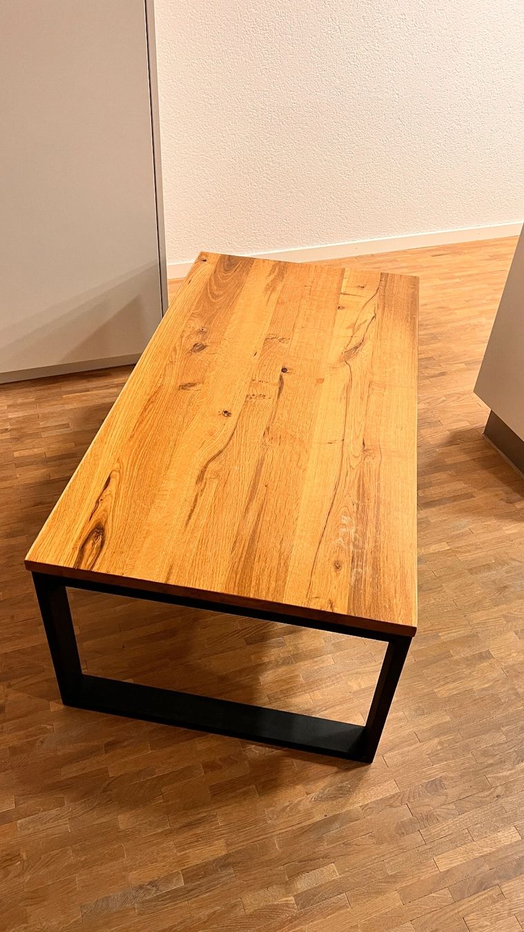 Tables: Couchtisch aus Eichen, massiv – D'occasion à Bern par alsinworld 2